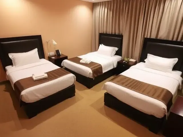 Четырехместный